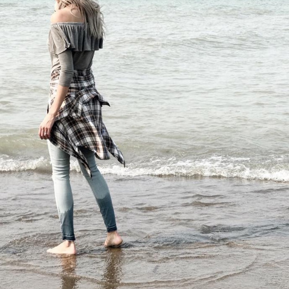 Grey off the shoulder American Eagle top